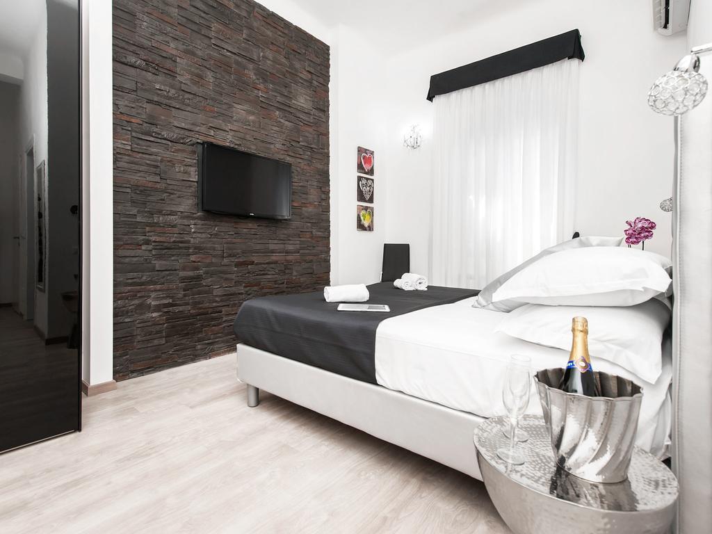 Black Rooms Colosseo Rome Ruang foto